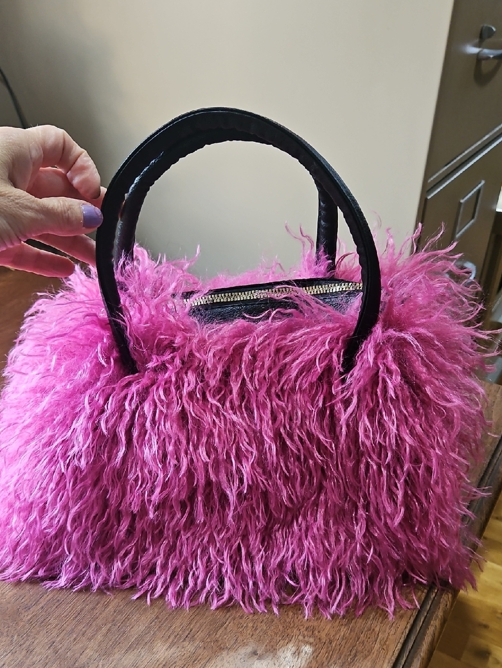 Plush Pink Faux Fur Top-Handle Handbag - Picture 2 of 9